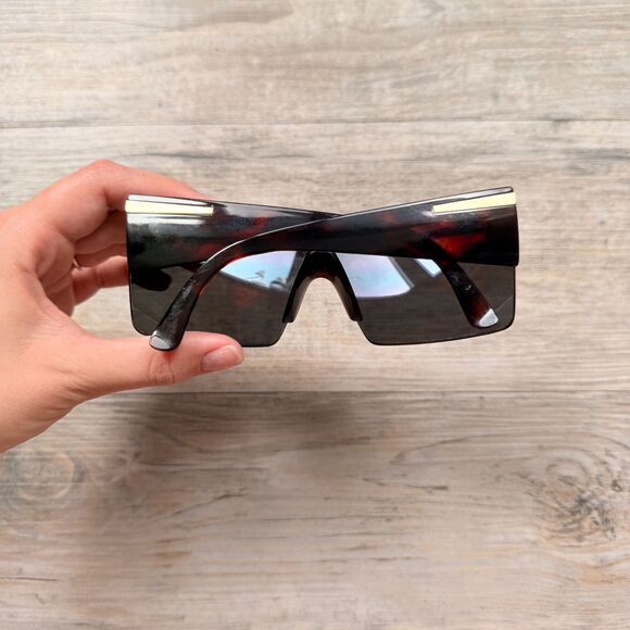 Vintage Gianni Versace Shield Sunglasses Blue Visor 1990s Y2K MOD 676 COL 900 BL main image 9